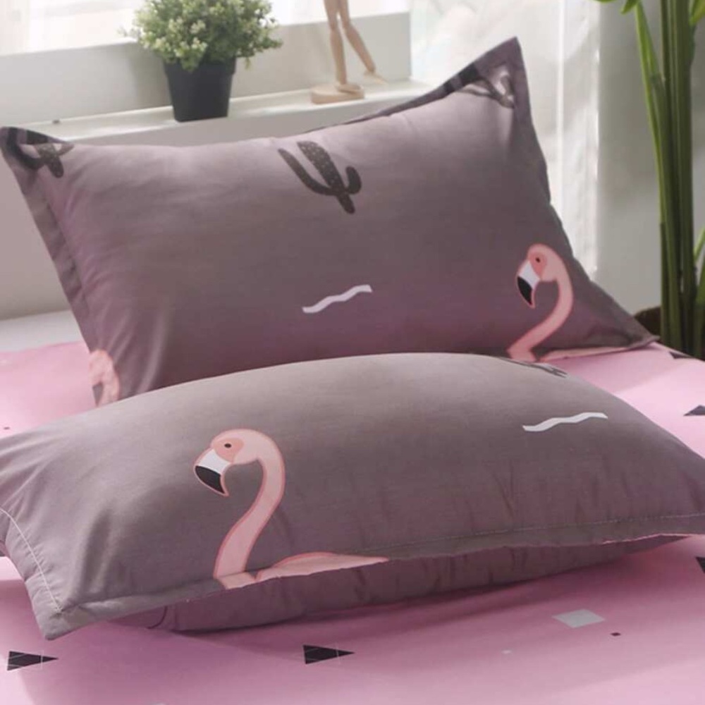 IN STOCK  Flamingo Bedding Set - Picture 3 of 5